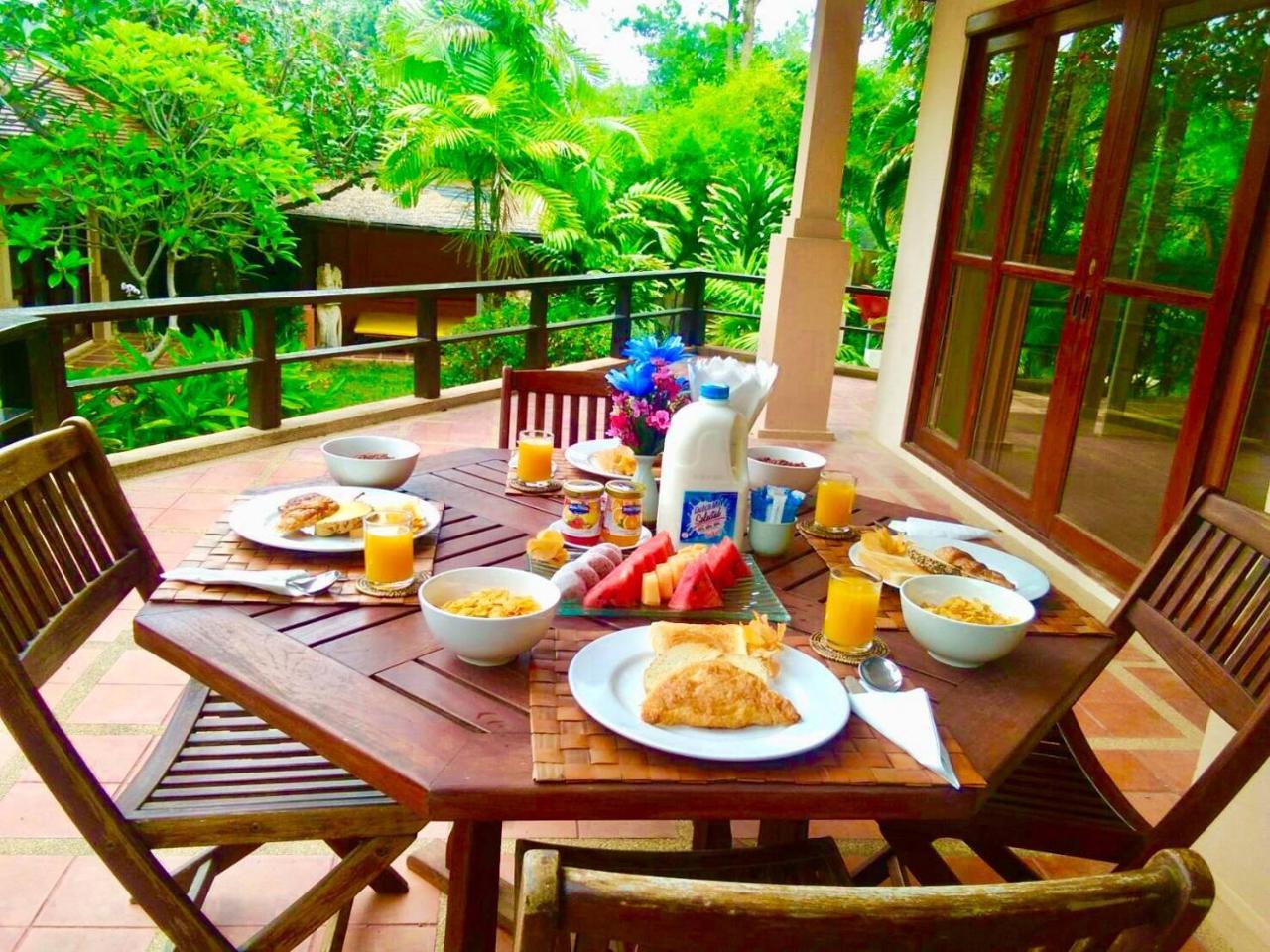 Villa Yao Yai Choeng Mon Exterior photo